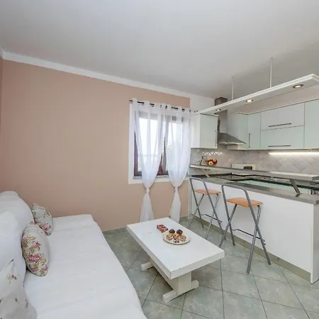 Appartement Debelić