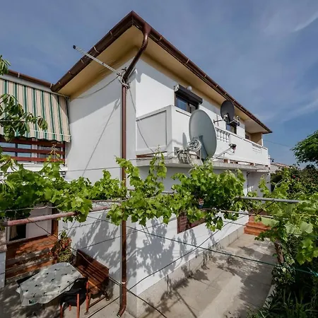 Debelic Appartement Barbat na Rabu