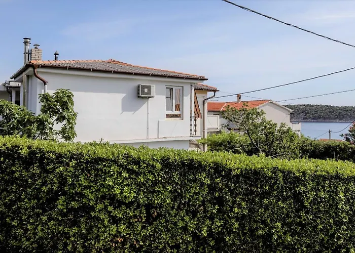 Debelic Appartement Barbat na Rabu